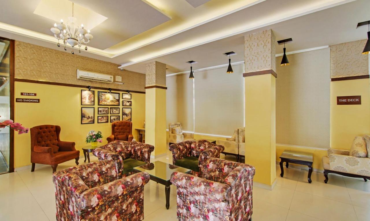 Redwood Resort Panchkula Exterior photo